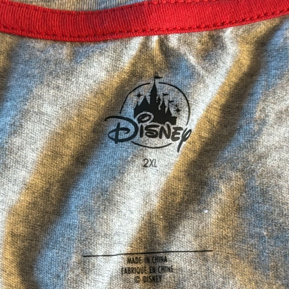 DISNEY Minnie bow with NYC skyline t shirt - Picture 4 of 8
